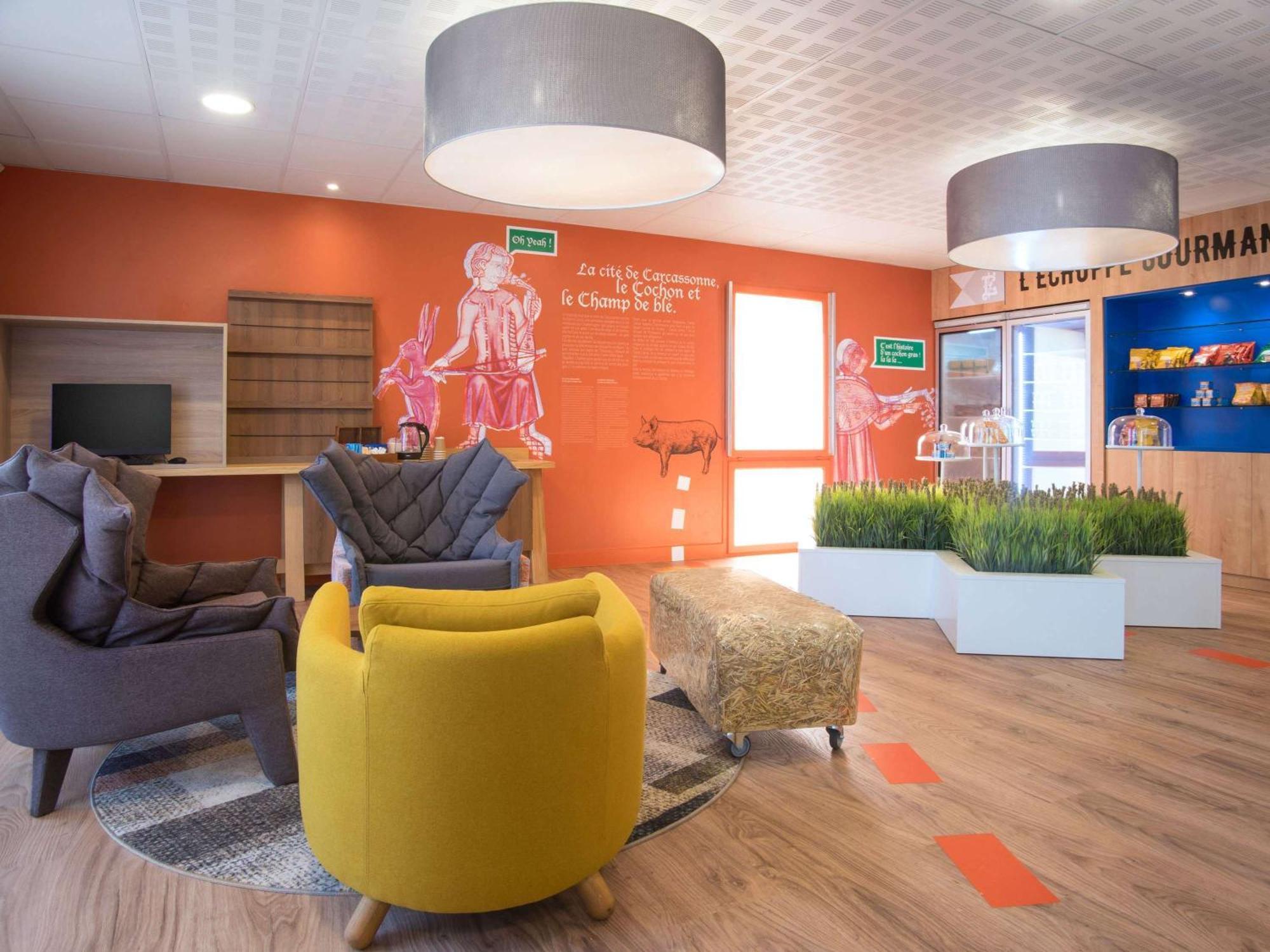 Готель Ibis Styles Carcassonne La Cite Екстер'єр фото